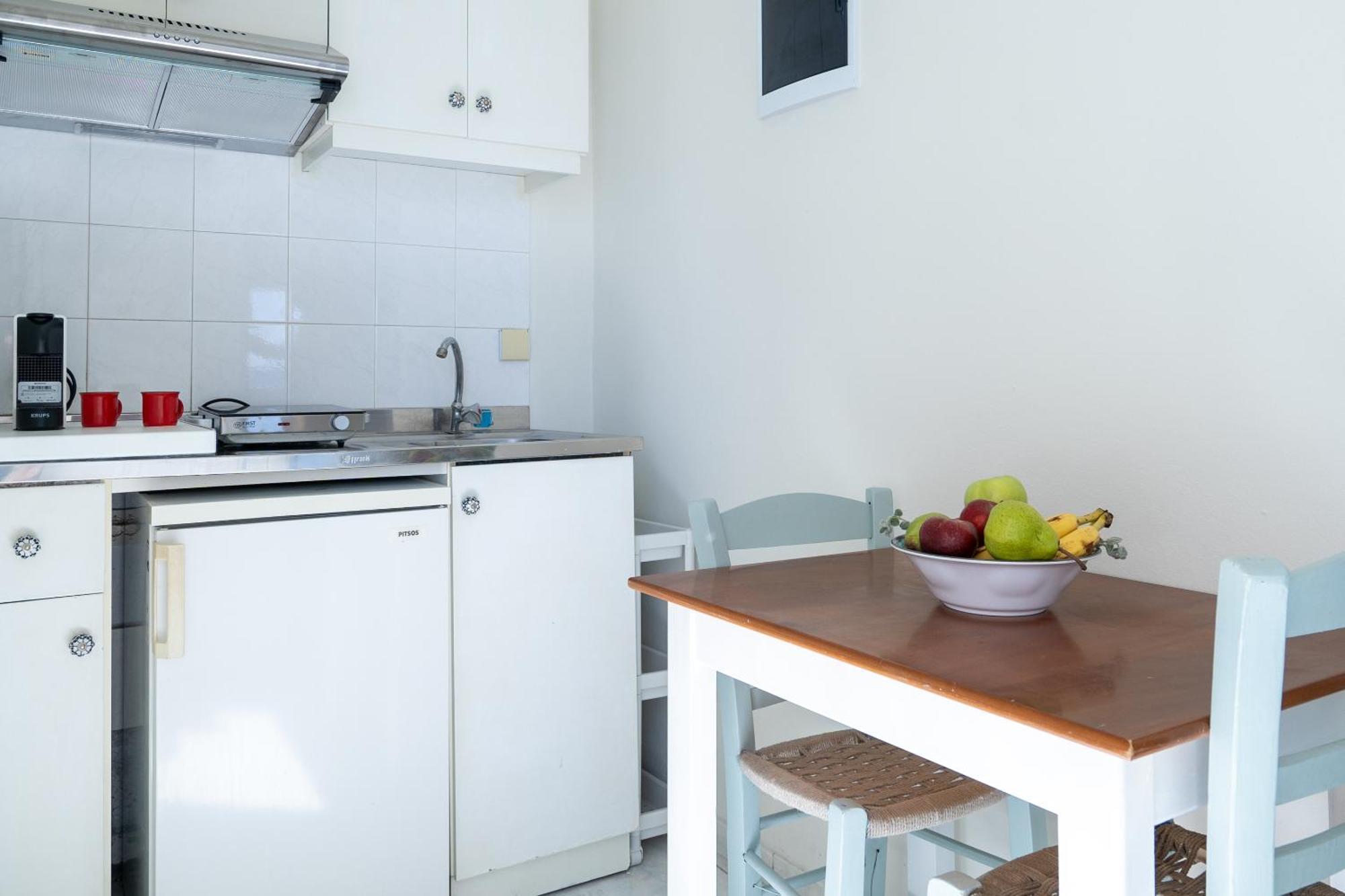 Giant Woman Apartment Tsoutsouros  Bagian luar foto
